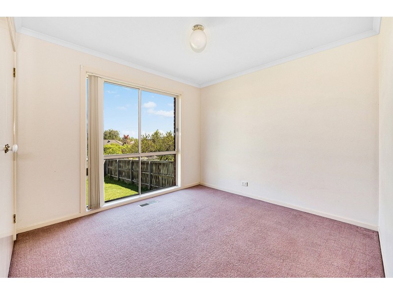 48 Edgbaston Circuit, Berwick VIC 3806