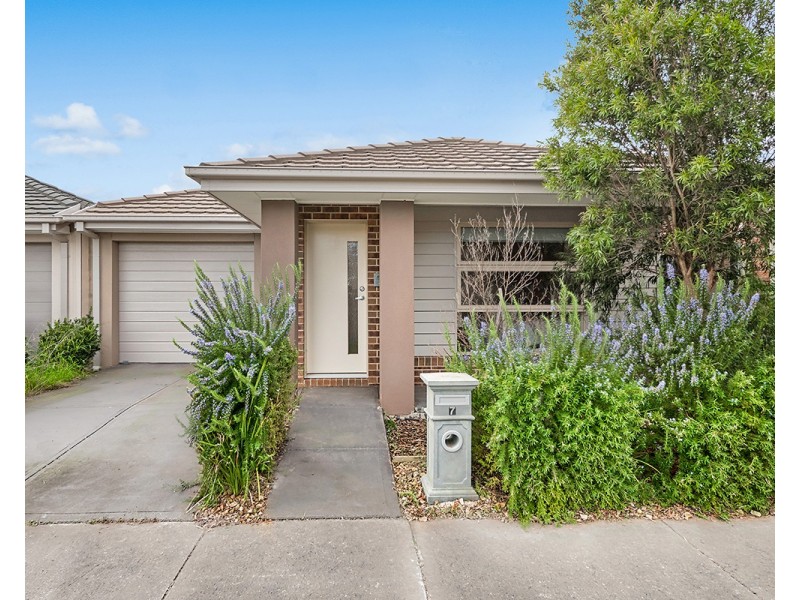7 Hestia Avenue, Cranbourne West VIC 3977