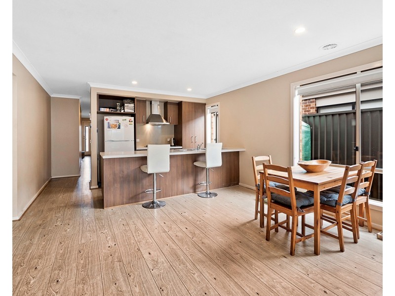 7 Hestia Avenue, Cranbourne West VIC 3977