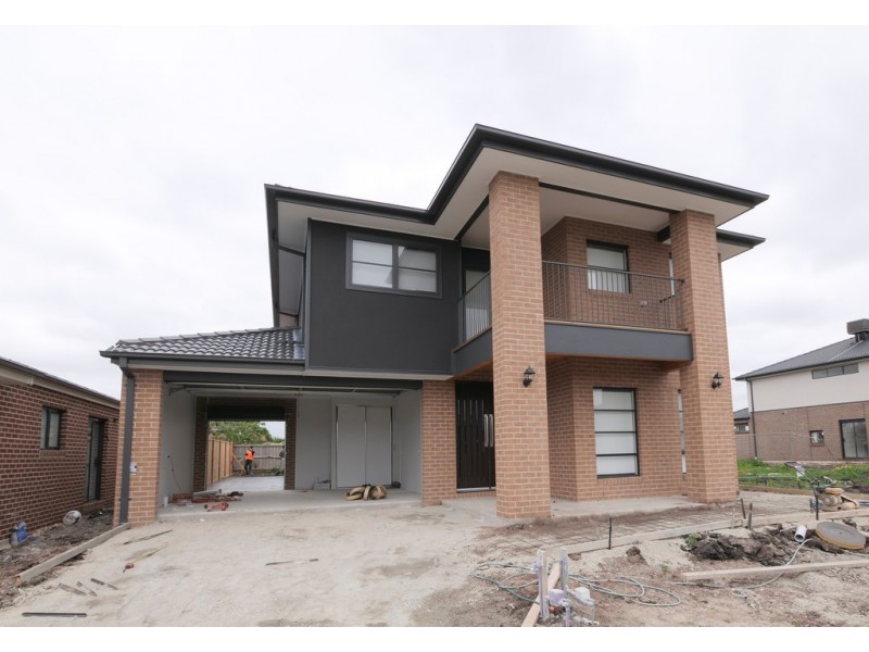 6 Delegate Circuit, Lyndhurst VIC 3975