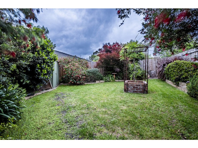 8 Epacris Court, Langwarrin VIC 3910