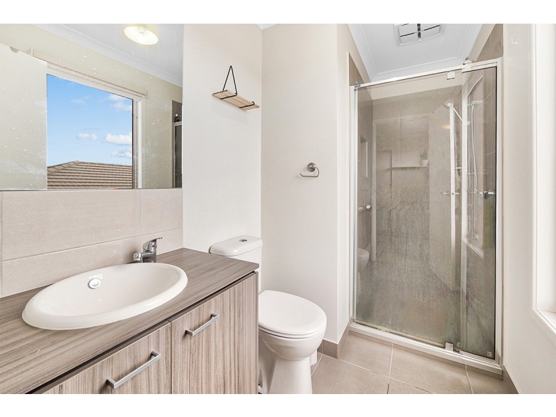 63 Morningside Boulevard, Cranbourne West VIC 3977