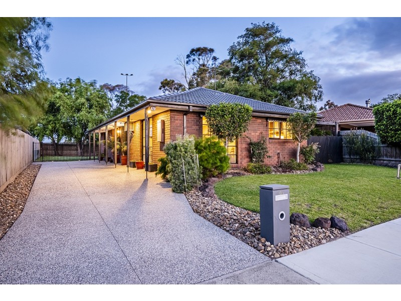 109 Lesdon Avenue, Cranbourne VIC 3977