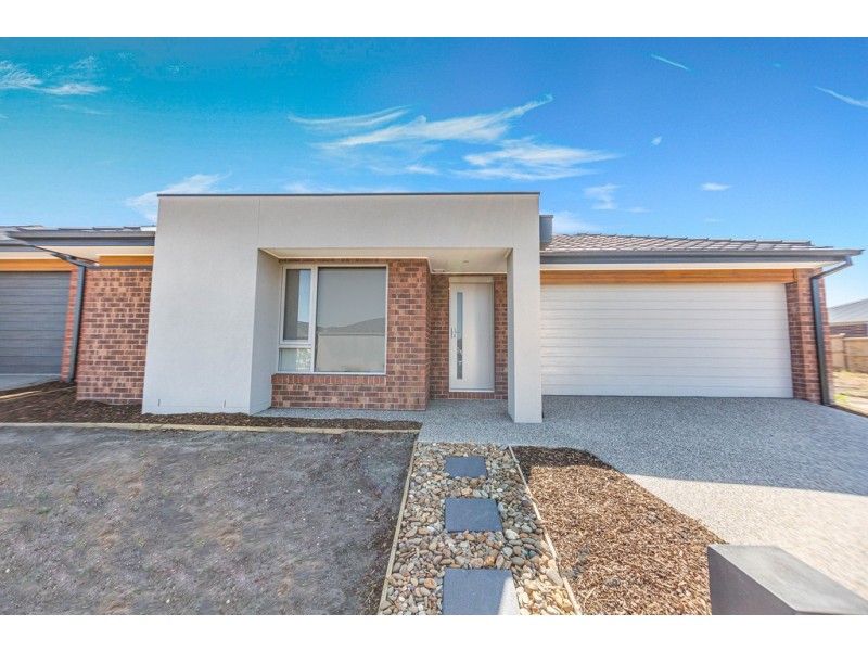 11 Backman Road, Clyde VIC 3978