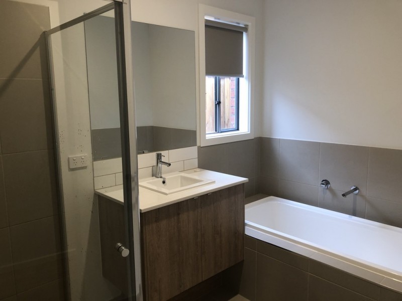 11 Backman Road, Clyde VIC 3978