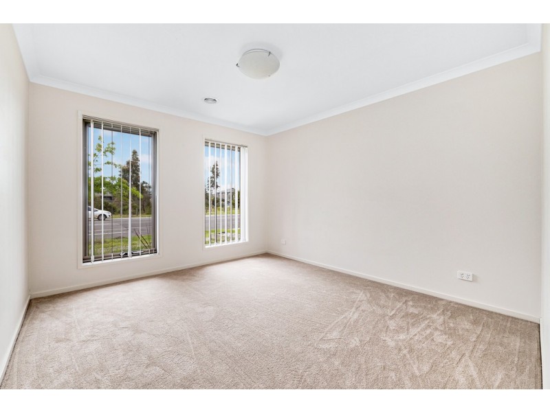 51 Morningside Boulevard, Cranbourne West VIC 3977
