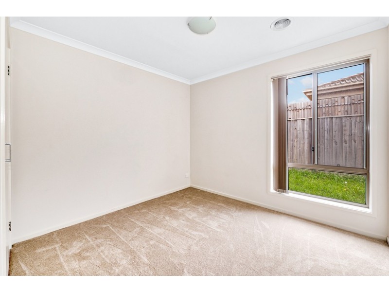 51 Morningside Boulevard, Cranbourne West VIC 3977