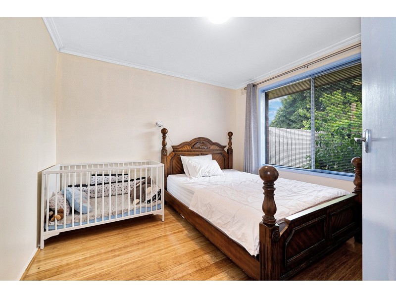 1/38 Lyall Street, Cranbourne VIC 3977