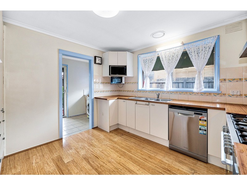 1/38 Lyall Street, Cranbourne VIC 3977