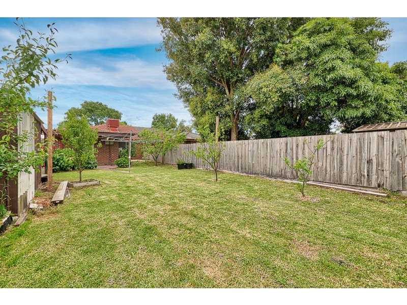 1/38 Lyall Street, Cranbourne VIC 3977