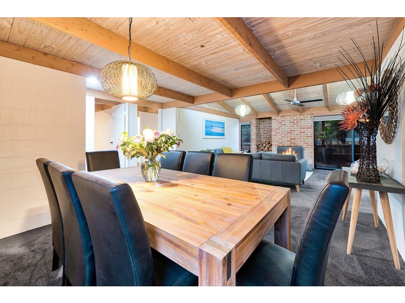 11 Coronet Court, Cranbourne VIC 3977