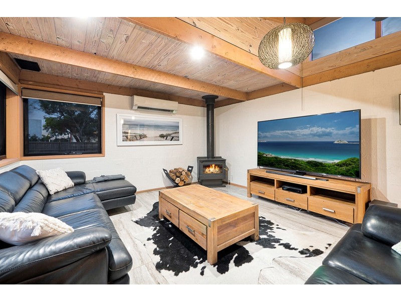 11 Coronet Court, Cranbourne VIC 3977