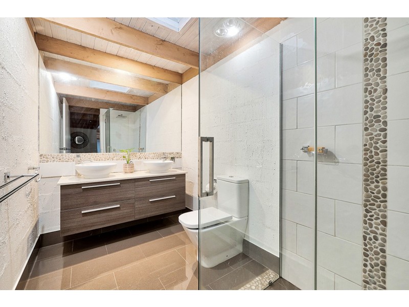 11 Coronet Court, Cranbourne VIC 3977