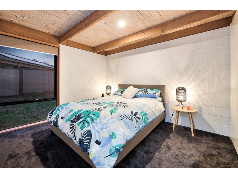 11 Coronet Court, Cranbourne VIC 3977