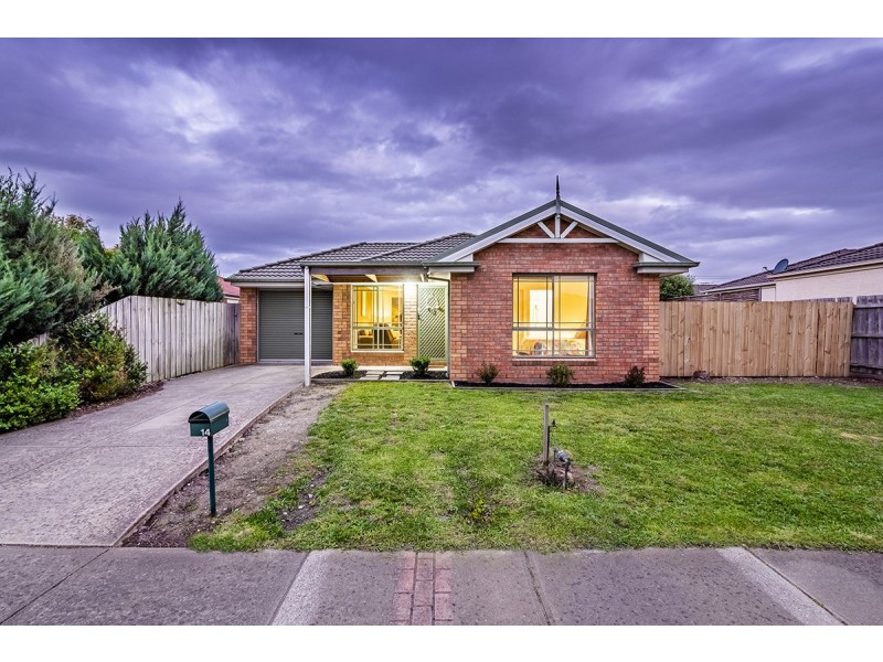 14 Middleham Close, Cranbourne West VIC 3977
