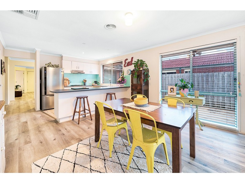 14 Middleham Close, Cranbourne West VIC 3977