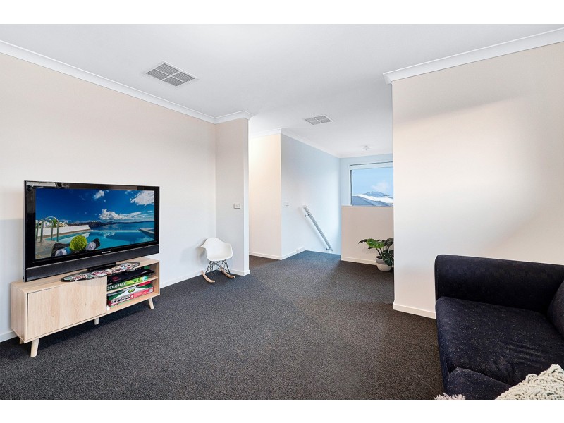 17 Pump House Crescent, Clyde VIC 3978