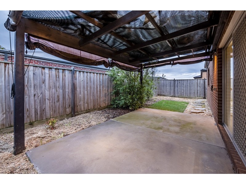 19 Glenelg Street, Clyde North VIC 3978