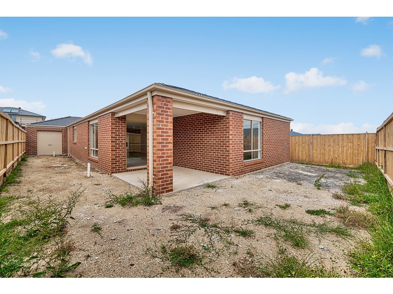 14 Fortitude Circuit, Clyde VIC 3978