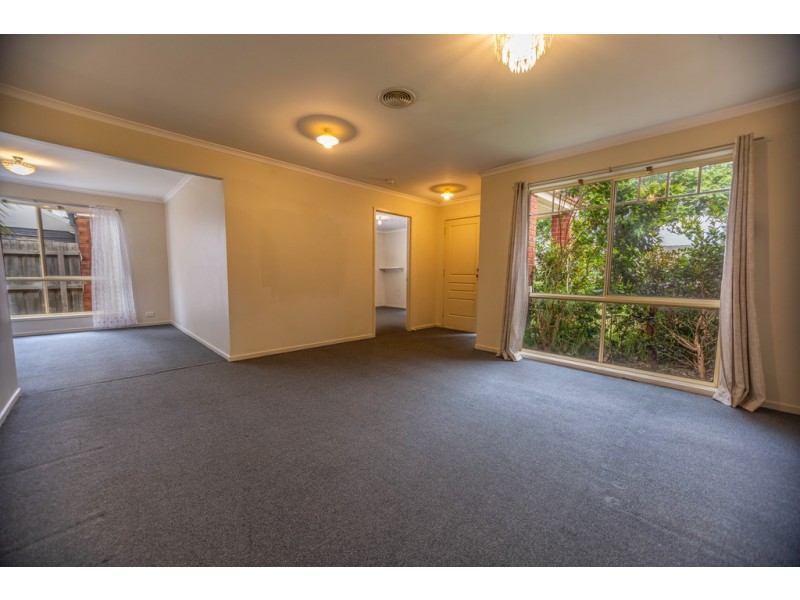 26 Genista Road, Cranbourne West VIC 3977