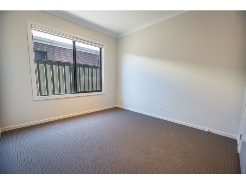 6 Amazon Avenue, Clyde VIC 3978