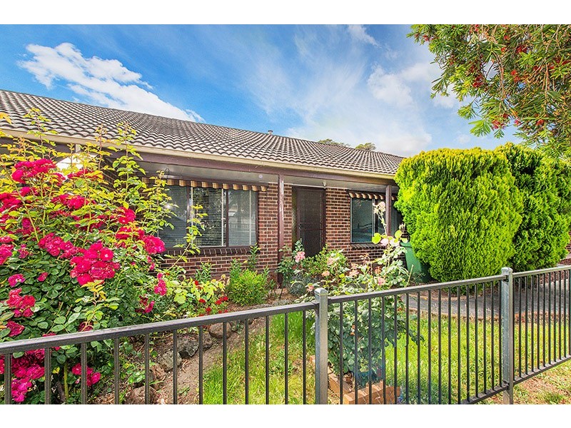 2/14 Codrington Street, Cranbourne VIC 3977