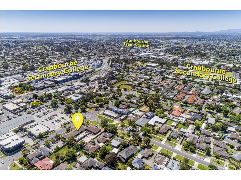 2/14 Codrington Street, Cranbourne VIC 3977