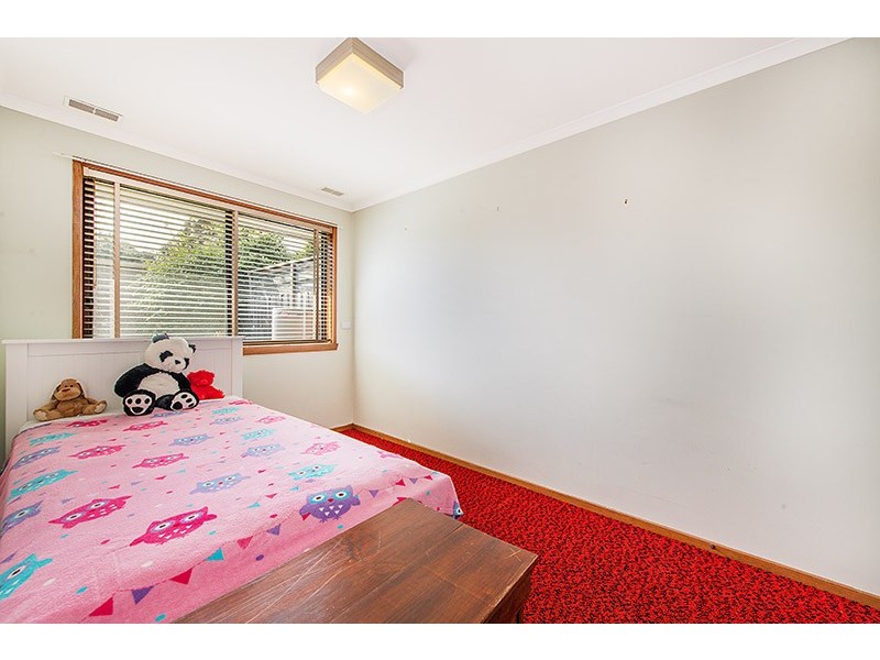 2/14 Codrington Street, Cranbourne VIC 3977