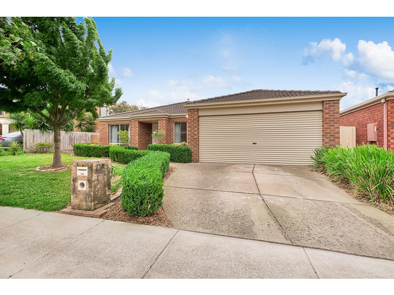 140 The Promenade, Narre Warren South VIC 3805