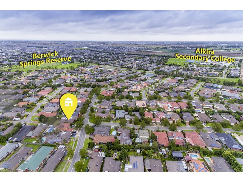 140 The Promenade, Narre Warren South VIC 3805