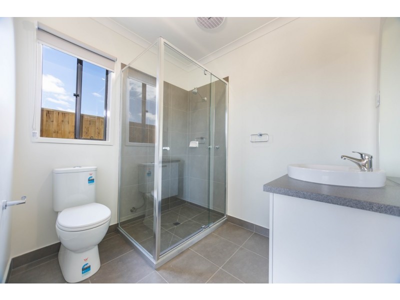 13 Lygon Avenue, Clyde VIC 3978