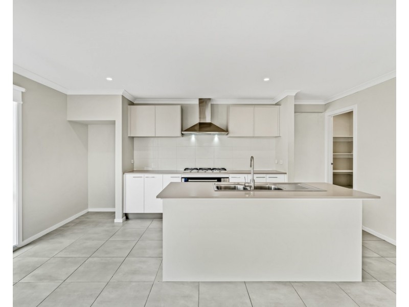 136 Morison Road, Clyde VIC 3978