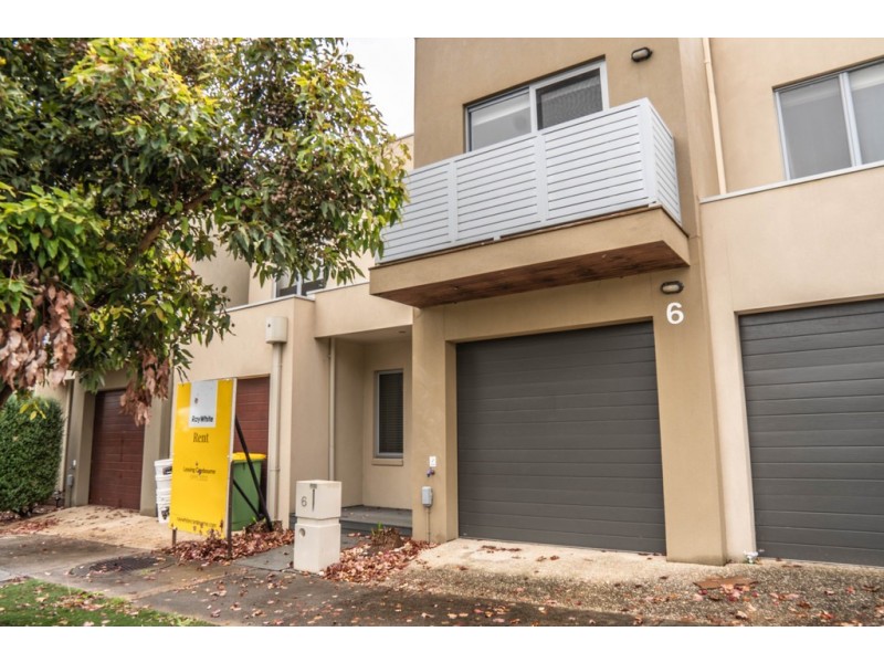 6 Manna Row, Officer VIC 3809