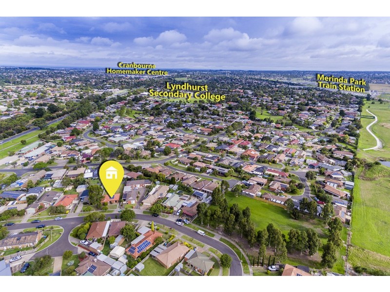 10 Rachel Drive, Cranbourne North VIC 3977