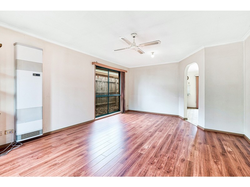 10 Rachel Drive, Cranbourne North VIC 3977