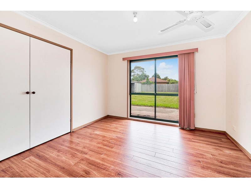 10 Rachel Drive, Cranbourne North VIC 3977