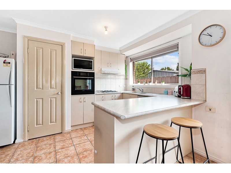 12 Genoa Way, Cranbourne West VIC 3977