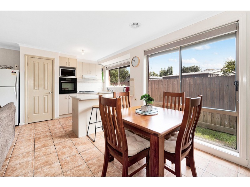 12 Genoa Way, Cranbourne West VIC 3977