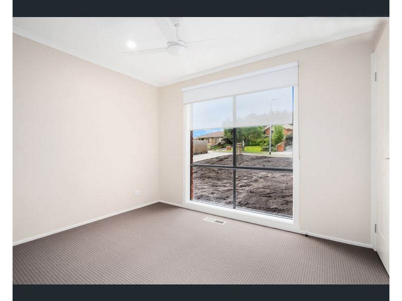 14 Shara Ct, Narre Warren VIC 3805