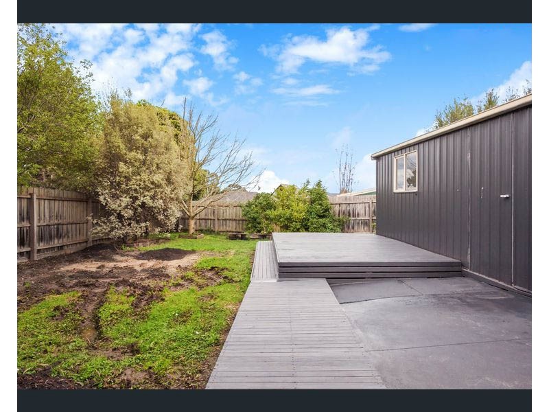 14 Shara Ct, Narre Warren VIC 3805