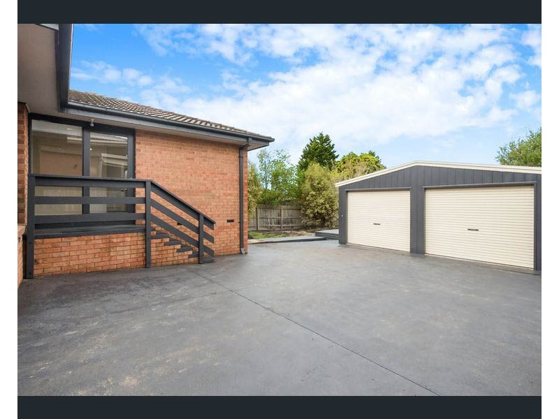 14 Shara Ct, Narre Warren VIC 3805