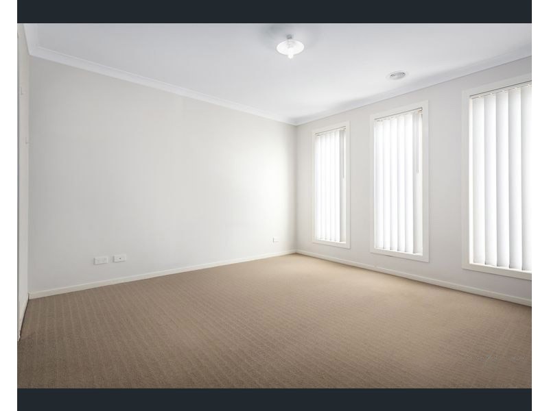 20 Raven Court, Pakenham VIC 3810