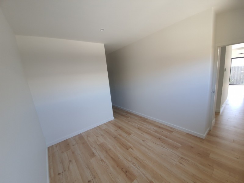 2/21 Rouse Street, Cranbourne VIC 3977