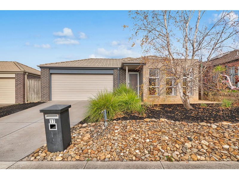 17 Tetrabine Way, Lyndhurst VIC 3975