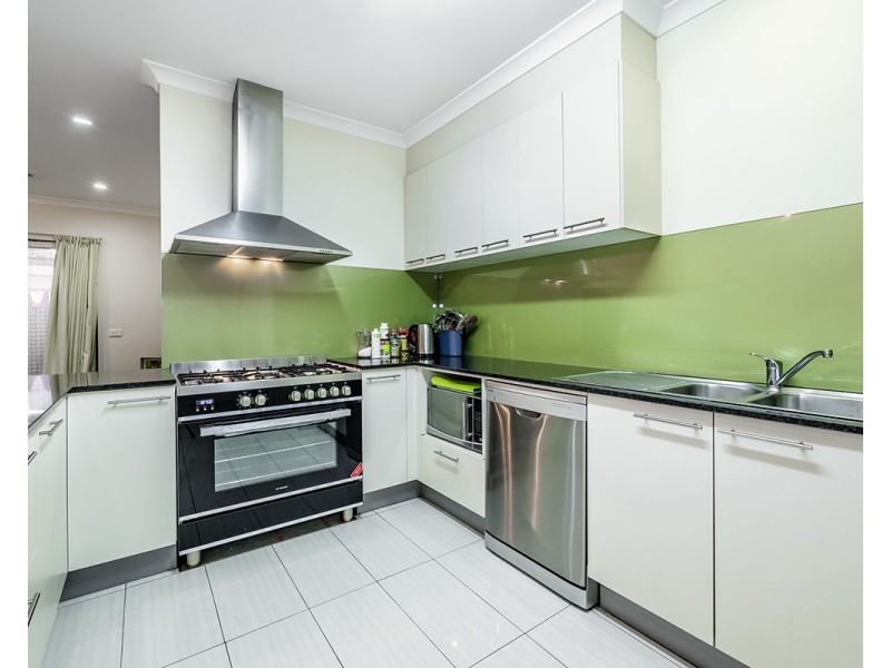 113 Selandra Boulevard, Clyde North VIC 3978