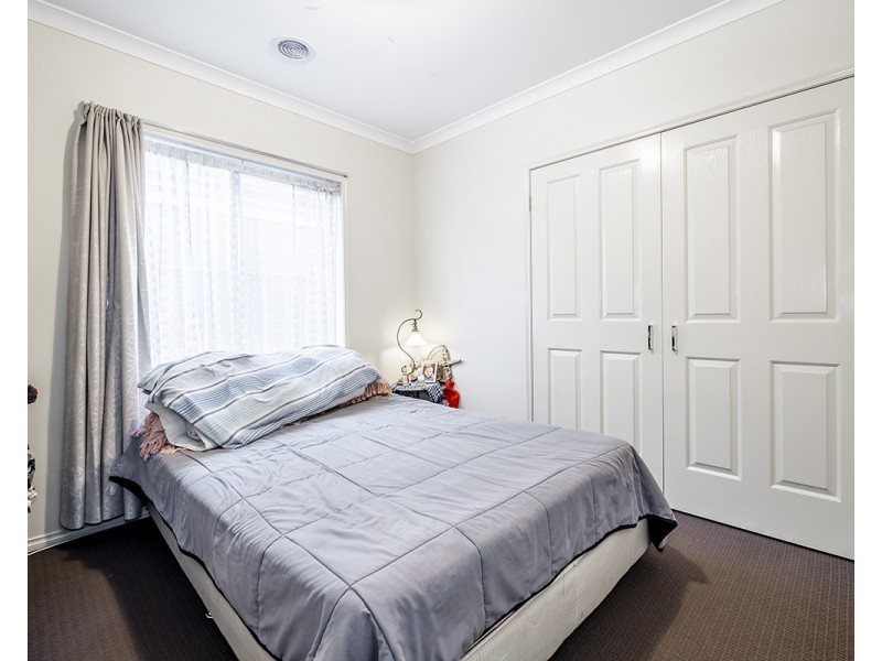 113 Selandra Boulevard, Clyde North VIC 3978