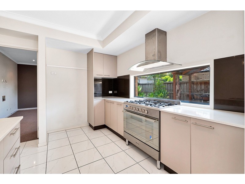 14 Caribbean Pine Court, Lyndhurst VIC 3975