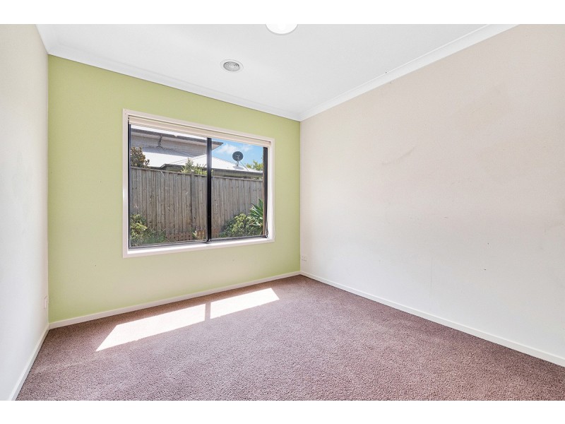 14 Caribbean Pine Court, Lyndhurst VIC 3975