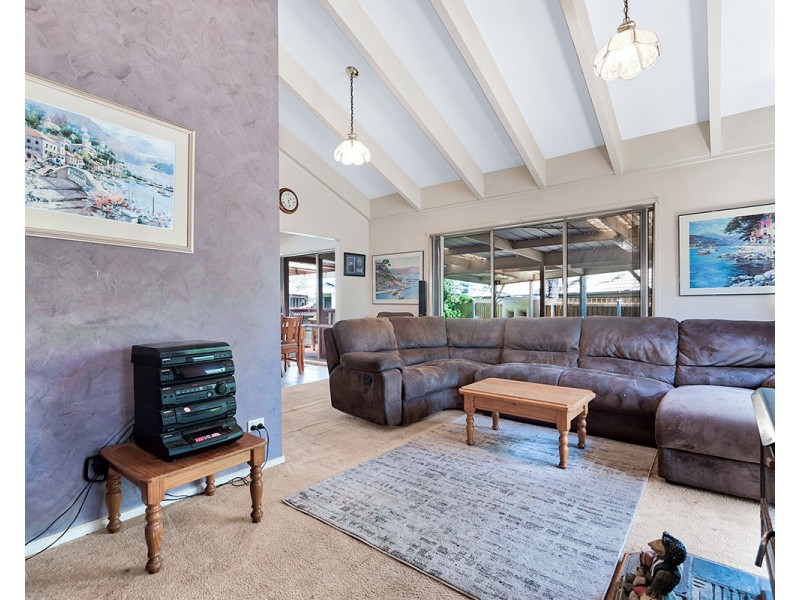 14 Cumquat Court, Cranbourne North VIC 3977