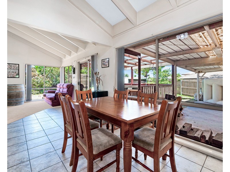 14 Cumquat Court, Cranbourne North VIC 3977